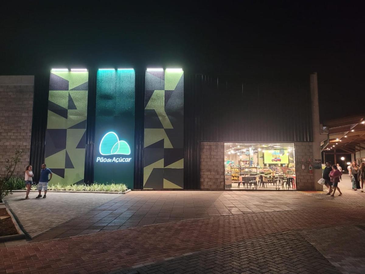 Agito E Sossego Na Rua Mais Charmosa De Ubatuba Pelo Google Exterior foto